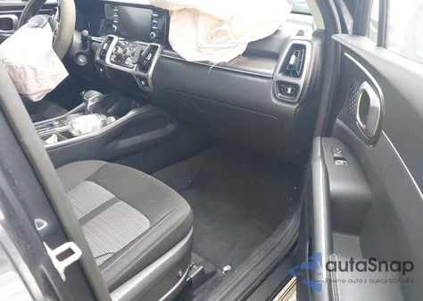 2022 Kia Sorento Lx из США, поврежденный, VIN 5XYRG4LC5NG125884